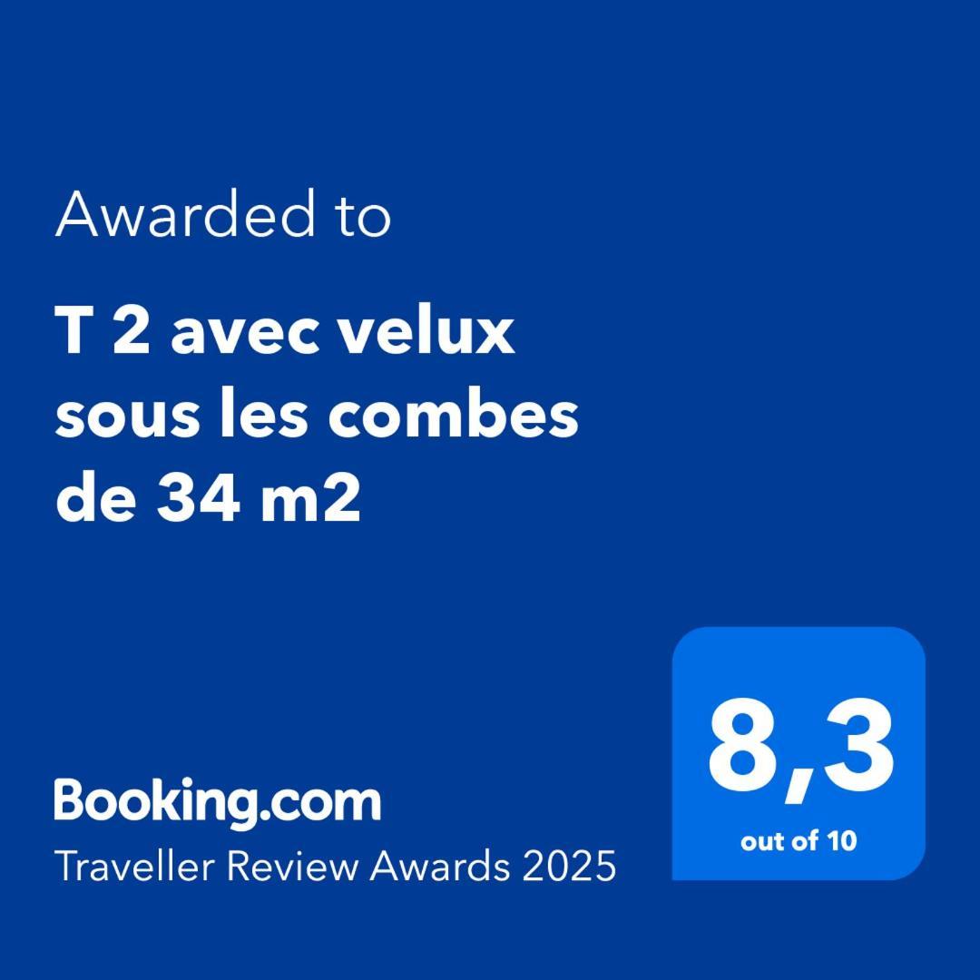 דירות לה-לונד-לה-מורה T 2 Avec Velux Sous Les Combes De 34 M2 מראה חיצוני תמונה